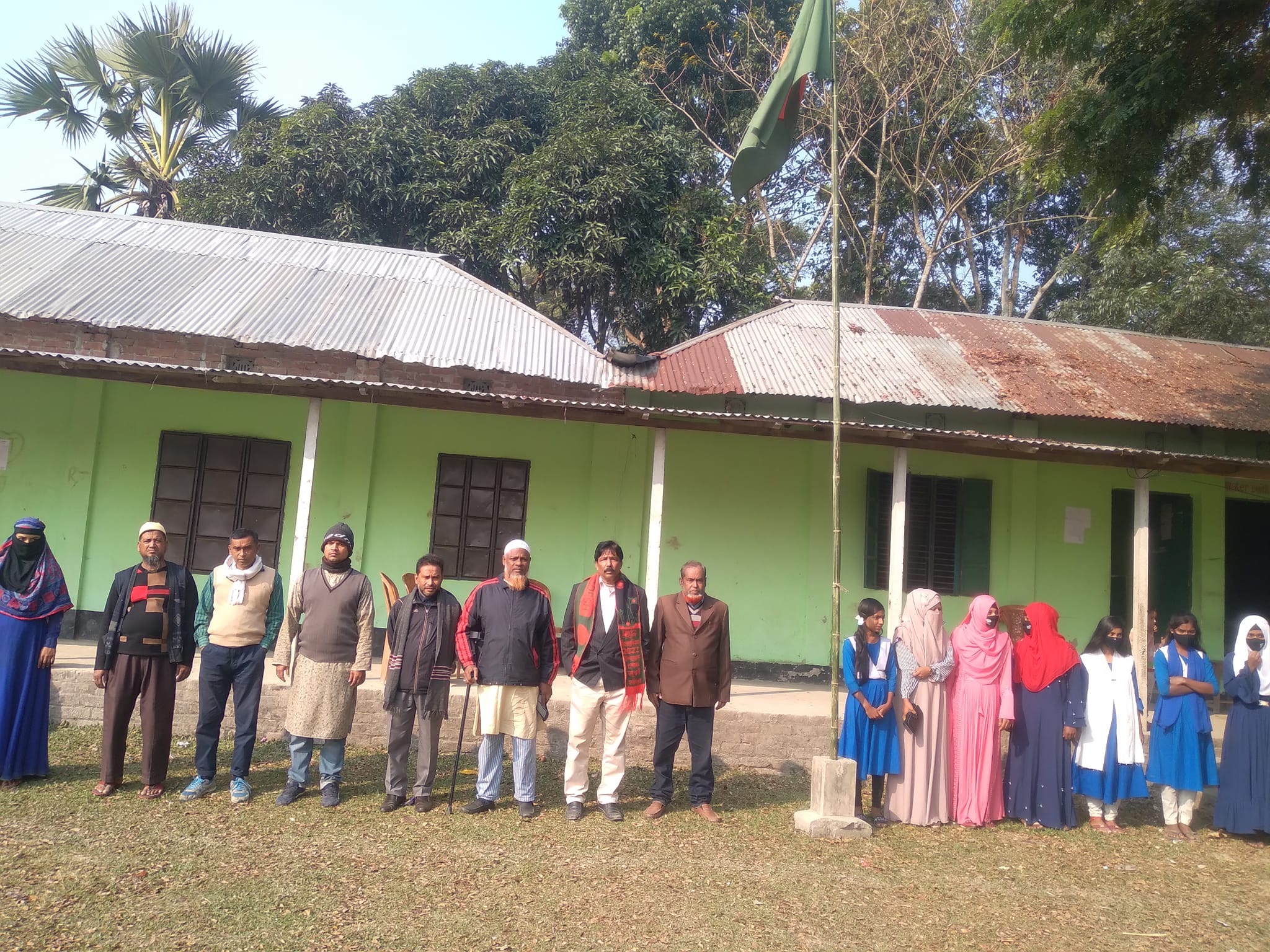 পাঁচই উচ্চ বিদ্যালয় কতৃক ১৬ ই ডিসেম্বর উদযাপন।